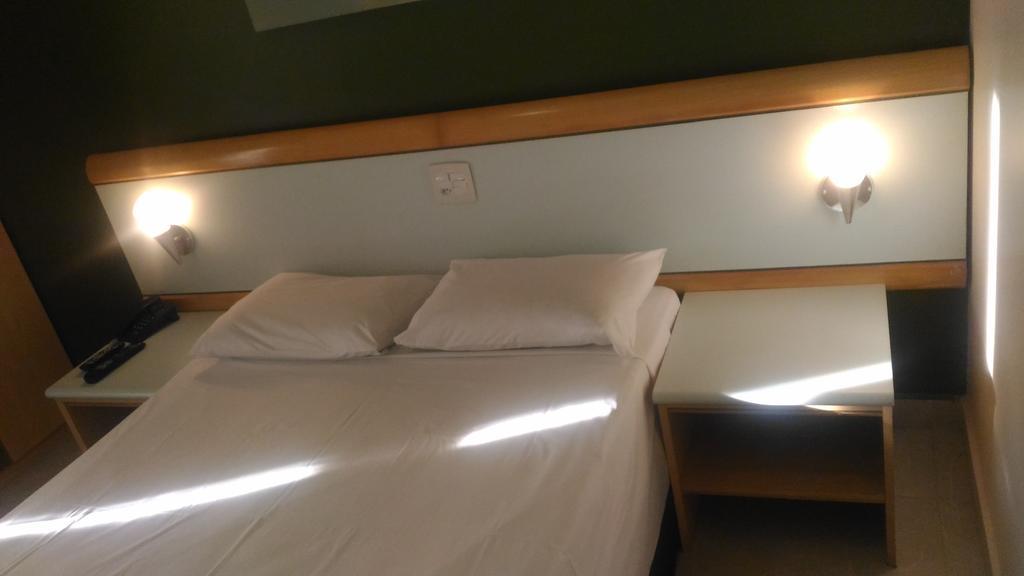 Apart Hotel Quartier Latin Vitória Екстериор снимка